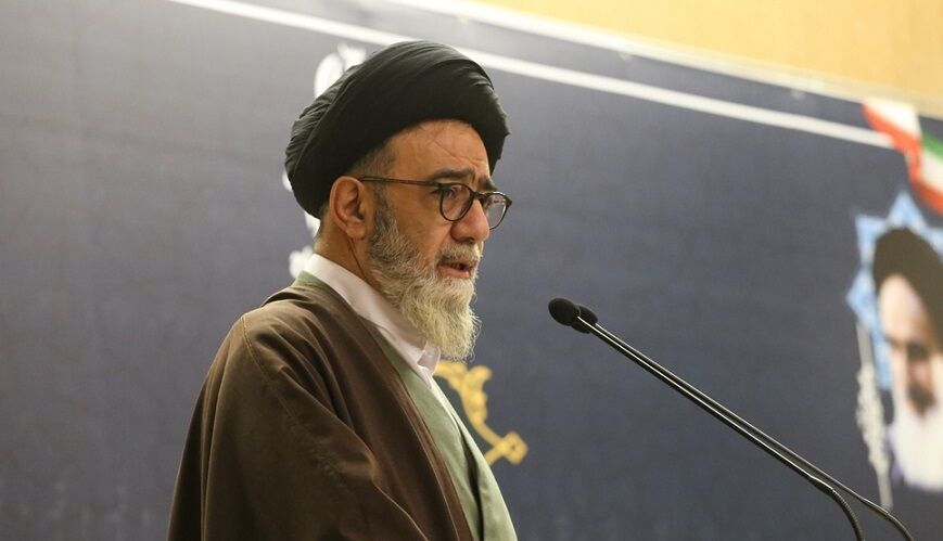 آیت الله آل هاشم: مردمی بودن دفاع مقدس از عوامل غلبه بر دشمن بود